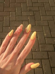 Yellow Nails Design, Vintage Nails, Simple Acrylic Nails, Funky Nails