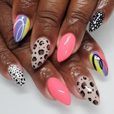 Short Dope Nails, Nails With Cheetah Print, Natural Color Nails, Nail Dipping Powder Colors, Statement Nails, Nails Leopard, Fly Nails, Character Nails, Almond Shaped Nails