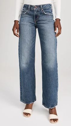 Levi's Baggy Dad Jeans | Shopbop Straight Jeans With Pockets For Fall, Straight Washed Jeans For Fall, Fall Straight Jeans With Pockets, Straight Washed Bottoms For Fall, Levi's Denim Blue Workwear Bottoms, Levi's Denim Blue Jeans For Workwear, Levi's Denim Blue Workwear Jeans, Relaxed Fit Straight Jeans With Zip Fly, Dark Wash Relaxed Fit Jeans With Zip Fly