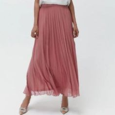 High-Waisted Skirt With Elastic Waistband. Color: Marsala Flowy High Waist Pleated Skirt, Feminine Pleated Long Skirt, Elegant Spring Skirt With Elastic Waistband, Elegant Skirt With Elastic Waistband For Spring, Zara Long Pleated Skirt, Zara High Waist Flowy Skirt, High Waist Feminine Lined Skirt, Zara Flared Maxi Skirt, Feminine Relaxed Fit Pleated Maxi Skirt