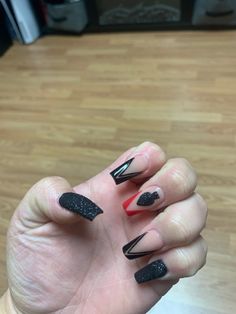 Black Country Nails, Red And Black Western Nails, Western Black Nails, Ace Nails Designs, Punchy Western Nails Acrylic, Spades Nails, Yallternative Nails, Ace Of Spades Nails, Black Western Nails