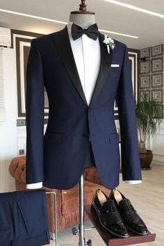 Dark Blue Suit Men Wedding, Dark Blue Tuxedo, Dark Navy Blue Suit, Navy Blue Suit Men, Navy Blue Groomsmen, Navy Blue Suit Wedding, Blue Tuxedo Wedding, Wedding Suits Men Blue, Blue Groomsmen Suits