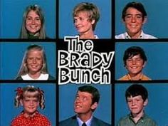 the brady bunch movie poster with many faces