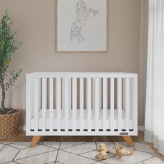 ✨Happy #SpotlightSunday! ✨ Say hello to our Soho Collection! 🌟 With its Mid-century modern, minimalist design and four gorgeous finishes—including the new Ebony—it’s perfect for any stylish nursery. 🖤🍼

#NurseryInspo #MidCenturyModern #MinimalistNursery #Mcm