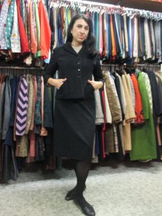 Guarda questo articolo nel mio negozio Etsy https://www.etsy.com/listing/258909777/tailleur-nero-anni-50-made-in-italy Fitted Black Skirt Suit For Winter, Winter Black Fitted Skirt Suit, Classic Black Skirt Suit For Semi-formal Occasions, Vintage Black Fitted Skirt Suit, Black Skirt Suit For Fall Semi-formal Events, Black Skirt Suit For Semi-formal Fall Occasions, Black Skirt Suit For Semi-formal Fall Events, Vintage Black Skirt Suit For Formal Occasions, Vintage Black Skirt Suit For Work