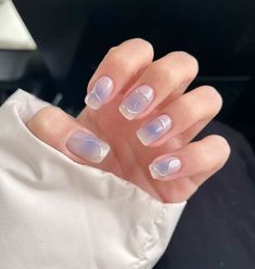 Metallic Nail Designs Nail Design Gold, Metallic Nails Design, Wow Nails, Hello Nails, Simple Gel Nails, Minimal Nails, Casual Nails, Blush Nails, Pretty Gel Nails