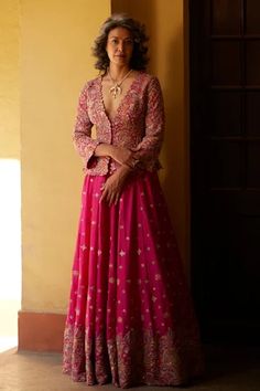 Shop for Mrunalini Rao Pink Zardozi Embroidered Jacket Lehenga Set for Women Online at Aza Fashions Ethnic Jackets For Women Indian, Mrunalini Rao Lehenga, Mrunalini Rao, Jacket Lehenga, Teal Outfits, Silk Cape, Raw Silk Lehenga, Zardozi Work, Traditional Attires