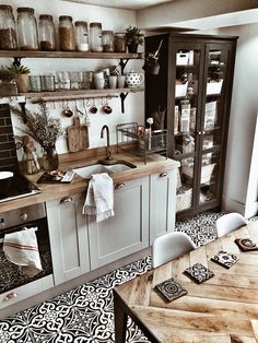 an image of a kitchen that is on instagram