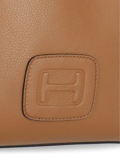 100% Grained leather Luxury Grained Texture Shoulder Bag For Business, Designer Bags With Grained Texture For Everyday Use, Luxury Grained Texture Rectangular Shoulder Bag, Formal Grained Texture Top Handle Shoulder Bag, Formal Top Handle Shoulder Bag With Grained Texture, Classic Brown Bag With Grained Texture, Brown Grained Travel Bag, Business Leather Shoulder Bag With Grained Texture, Luxury Grained Texture Top Handle Shoulder Bag