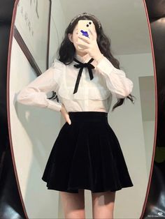 Cute Outfits Aesthetic Korean Skirt, Korean Skirt And Top Outfits, Korean Cute Skirt Outfit, Cute Korean Skirt Outfits, Formal Kpop Outfits, Korean Skirts Outfit, Kawaii Formal Outfit, Korean Cute Outfits Skirts, Kpop Formal Outfit