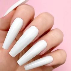 No snow bunnies were harmed in the marking of this creamy white shade inspired by their wintertime fur. This bright white is a must-have shade in every nail kit! "Introducing an innovative new formula with versatility and consistency in mind. Kiara Sky Nails' All-in-One Collection features over 100 gorgeous colors available in nail lacquer, gel polish, and our innovative new powder formula that can be used with our KS Dip Powder Glazes or our KS EMA Monomer! No matter your go-to application proc Sugar Effect, Kiara Sky Gel Polish, Kiara Sky, Sky Nails, Snow Bunny, Long Lasting Nails, Gel Top Coat, Snow Bunnies, Gel Lacquer