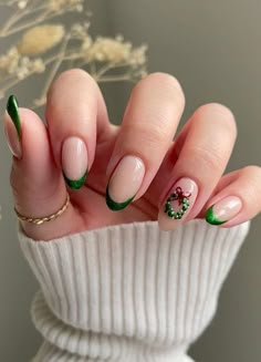 Xmas Nail, Holiday Nail Designs, Green Tips