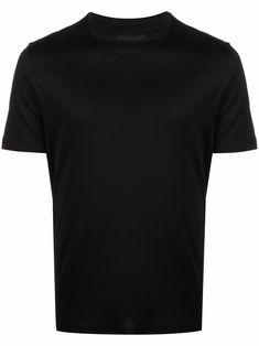 black round neck short sleeves logo patch to the front straight hem Mens Wardrobe, Shopping Online Logo, Armani Tshirt, Armani Logo, Reebok Club C, Versace Outfit, Latest Fashion Design, Black Luxury, Water Consumption