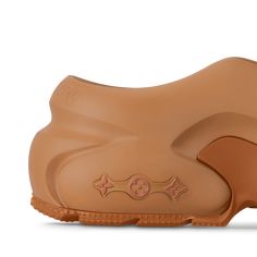 LOUIS VUITTON® - Lv Shark Clog - Brown Mens Sneaker Boots, Fresh Sneakers, Modern Shoes, Mens Boots Fashion, Jewelry Accessories Ideas, Shoe Inspiration, Hype Shoes, Trend Style, Louis Vuitton Official