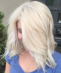 50 Different Blonde Hair Color Ideas for the Current Season Solid Blonde Hair Color, Solid Blonde Hair, Shades Of Blonde Hair, Solid Blonde, Blonde Balayage Bob, Sandy Blonde Hair, Platinum Hair Color, Blonde Layered Hair, The Right Hairstyles