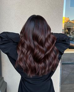 Dark Hair With A Hint Of Red, Copper Balayage Dark Hair, Cinnamon Spice Brunette, Black Hair Transformation, Mahogany Balayage, Cherry Brown Hair, Cherry Cola Hair, Graduation Hair, Mahogany Hair