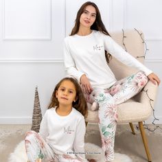 Mommy&Me Pajamas for happy moments at home ♥ Our soft cotton pajamas are made with outstanding combed cotton making them super soft and sustainable! With beautiful embroideries saying Mama and Minni ♥ The price is per set ♥  (One set consists of 1 blouse and 1 pair of pants) ♥ Long sleeve top and long bottoms for women and children ♥ ♥ Materials and Care ♥ ★ 100 % Cotton ★ Machine washable up to 30 degrees Celsius, not suitable for tumble drying, iron on reverse ♥ Make sure to check our size cha Comfortable White Sleepwear Pants, White Long Pants Sleepwear For Home, White Family Matching Sleepwear, Matching White Sets For Sleepover, White Long Pants Set For Sleepovers, White Family Matching Loungewear Sets, White Cotton Family Matching Sleepwear, White Family Matching Bedtime Sets, Matching White Loungewear Sets