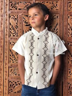 Beautiful Traditional Guayabera for Boys. This elegant button up Shirt is perfect for a special occasion such as First Communion, Baptism, Weddings, etc. Traditional Summer Shirt With Camp Collar, Fitted Traditional Collared Shirt, Traditional Button-up Tops For Summer, Traditional Summer Button-up Tops, Traditional Button Tops For Summer, Traditional Fitted Shirt With Buttons, Traditional White Button-up Shirt, Traditional White Button-up Tops, Traditional Fitted Summer Shirt