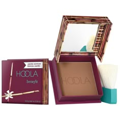 What it is: An award-winning, silky-soft powder bronzer with a natural-looking matte finish available in four shades: Hoola, Hoola Lite, Hoola Toasted, and Hoola Caramel.Ingredient Callouts: Free of formaldehydes, formaldehyde-releasing agents, phthalates, mineral oil, retinyl palmitate, oxybenzone, coal tar, hydroquinone, sulfates SLS & SLES, triclocarban, triclosan, and contains less than one percent synthetic fragrance. What Else You Need to Know: Benefit Cosmetics' bestselling powder bronzer Makeup Things, Benefit Hoola, Calendula Benefits, Dream Makeup, Hoola Bronzer, Powder Bronzer, Chanel Iman, Matcha Benefits, Pom Keychain