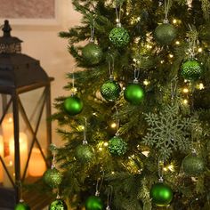 This set includes a variety of tree ornaments, featuring balls in different shapes such as diamond-patterned balls and snowflake. The diverse designs complement each other well, adding interest and charm to your overall decorOur tree ornaments include 3 special finishes: shiny, matte, and glitter. The multi-finish and novelty shape ornaments meet all your favorite tree ornament needs, and the molding seam is almost invisible, making them look exquisiteThese Christmas ornament are made of suffici Diy Tabletop, Fall Halloween Decor, Create Diy, Hard Floor, Ball Ornaments, Holiday Decor Christmas, Christmas Balls, The Holiday Aisle, Tree Ornament