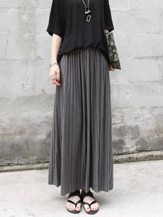 Casual Solid Color Elasticity Waist Pleated Skirts LIGHT GRAY-FREE SIZE Inexpensive Fashion, Flowy Gown, Elastic Skirt, Maxi Skirt Style, High Waisted Maxi Skirt, Pleated Long Skirt, Long Sleeve Wrap Dress, Pleated Maxi Skirt, Half Skirt