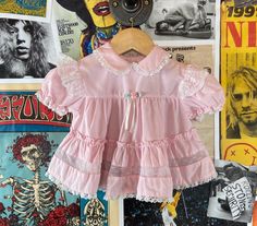 Retro Pink Ruffled Top, Retro Pink Top With Ruffles, Pink Ruffled Top With Peter Pan Collar, Pink Tops With Ruffles And Peter Pan Collar, Vintage Dress Outfit, Frilly Shorts, Frilly Top, Baby Girls Tops, White Vintage Dress