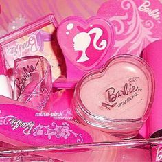 Pink Items, Barbie Makeup, Im A Barbie Girl, Pink Life, 2000s Aesthetic, Barbie Life