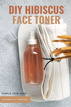 All in all this DIY toner is one of my best summer skin care tools. I know you’ll love it too - here’s how to make a hibiscus toner! Face Toner Recipe, Homemade Toner, Diy Toner, Anti Aging Homemade, Anti Aging Remedies, Haut Routine, Acne Prone Skin Care, Lotion For Oily Skin, Tips For Oily Skin