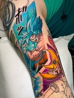 Tatuaggio tattoo cartoon anime manga lover dragonball z goku super saiyan blue moon soul eater Games Tattoo, Dbz Tattoo, Tattoo Artist Tattoo, Ball Tattoo, Wolf Tattoo Sleeve, Z Tattoo, The Best Tattoos, Video Game Tattoo, Dragon Ball Tattoo