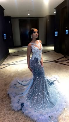 Item Details ： Product Number : SH904 Fabric: Sequin,Satin Silhouette: Mermaid Sleeves：Sleeveless Light Blue Prom Dress, Prom Inspo, Senior Prom Dresses