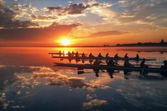 This photo, taken by Wisconsin Women's Lightweight Rowing coach Heidi Hunsberger, is row2k's reigning photo of the year. UW Madison Row Row Your Boat, Row Boats, Uw Madison, Photo Of The Day, Beautiful Morning, Inspiration Quotes