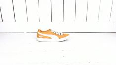 "Yellow/white suede leather Puma skater tennis shoes/skateboard sneakers/Pumas/athletic shoes/US 9.5 Measurements -marked size: US mens 9.5 -insole: 10.5\" -width at ball: 4\" Features... -suede leather upper -Puma logo -old school design -new yellow laces added Condition... -very good vintage condition -minor wear on soles -faint spotting on suede -general wear on sides 1S65" Puma Logo, Sneakers Puma, Sneakers Athletic, Yellow Lace, Vans Old Skool Sneaker, School Design, Mens Shoes Sneakers, Tennis Shoes, Vans Sneaker