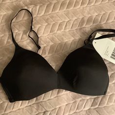 Maya Wireless Black Convertible Bra Lightly Lined Large The Back Clasp Has Four Different Adjustment Settings, And The Straps Are Highly Adjustable. Size Large: Cup Sizes: 36c 36d 38a 38b (However, I Wore This As A 36a, And A Relation Who Is A 36a Also Wears This Size But Doesn't Wear Black.) This Can Be Worn As A Halter-Back As Well As Regular. I Have Many Bras For Sale. Make Me A Bundled Offer! Black Stretch Nursing Bra With Adjustable Straps, Black Padded Low-cut Bra, Black Low-cut Padded Bra, Fitted Black Nursing Bra With Padded Cups, Black Stretch Push-up Nursing Bra, Black Nursing Bra With Removable Pads, Fitted Black Nursing Bra With Removable Pads, Black Full Coverage Nursing Bra, True And Co Bras