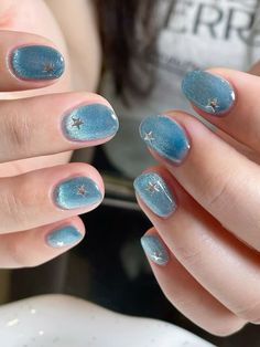 #aesthetic #vogue #nails #beauty #ongles #polish #makeup #mode #fashion Short Nail Designs Asian, Blue Sparkle Nails Short, Nails Design Blue And White, Magnetic Nail Art Design, Blue Manicure Ideas For Short Nails, Weird Short Nails, Cute Really Short Nails, Nail Astethic, Quartz Nails