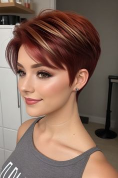 Short Red Hair, Short Hair Images, Short Hair Pixie Cuts, Spiked Hair, Pixie Haircut For Thick Hair, Short Hair Trends, Short Hairstyles For Thick Hair, Resort Vacation