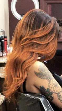 Dark Roots With Ginger Hair, Redhead Ombre Hair, Dark To Ginger Hair, Brown With Ginger Balayage, Dark To Orange Hair, Brown And Ginger Ombre, Orange Over Brown Hair, Dark Root Ginger Balayage, Dark Root With Red Hair