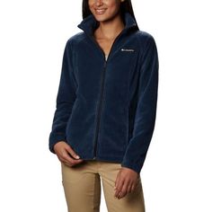 A Columbia classic. Crafted with lightweight, plush fleece, zippered pockets, and a cold-blocking collar, it’s an essential you can wear in cool weather or under a jacket for extra warmth. Fleece Jacket Womens, Columbia Fleece, Columbia Jacket, Fleece Sweater, Womens Fleece, Columbia Sportswear, Beauty And Fashion, Sportswear Women, Long Sleeves Jacket