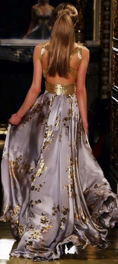 Dress Chanel, Chanel Dress, Beautiful Gowns, Fancy Dresses, A Dress, Dream Dress, Look Fashion, Gorgeous Dresses