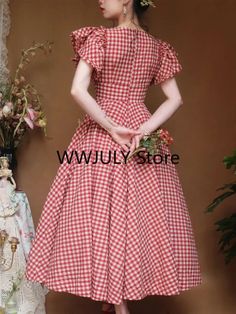 SPECIFICATIONSBrand Name: Miss ToughElasticity: Non StrechSleeve Style: RegularFabric Type: WoolenPattern Type: PlaidFit Type: Regulai FitSilhouette: A-LINENeckline: OtherDecoration: LaceStyle: CasualDresses Length: Mid-CalfMaterial: PolyesterAge: MIDDLE AGEOrigin: Mainland ChinaCN: GuangdongSeason: SummerClosure Type: PulloverType: RegularMaterial Composition: Synthetic fiberWaistline: empireSleeve Length(cm): ShortRelease Date: Summer 2023Profile Type: AModel Number: SS11852Place Of Origin: Ch Dress Lace Design, Summer Profile, French Women Style, Design 2023, Dress Woman, Summer Chic, Lace Fashion, Short Sleeve Dress, Dress Lace