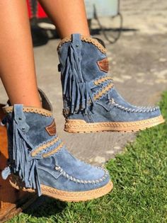 Tassel Suede All Season Boho Vintage Boots Tassel Heels, Popular Boots, Flat Heel Boots, Faux Suede Boots, Blue Boots, Tassels Fashion, Rock Chic, Rubber Shoes, Buckle Shoes