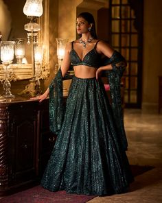 Reception Guest Outfit, Emerald Green Lehenga, Dark Green Lehenga, Dupatta Bridal, Strappy Blouse, Sangeet Lehenga, Sequin Lehenga, Seema Gujral, Sangeet Outfit