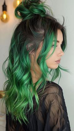 Cute Hair Colors, Pretty Hair Color, Hair Colours, Ombre Hair Color, Tone Hair, Green Ombre