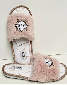 Disney Marie Aristocats Slippers Size Small 5/6. Marie Aristocats, Just Girly Things, Girly Things, Fashion Backpack, Gift Ideas, Backpacks, Fashion Outfits