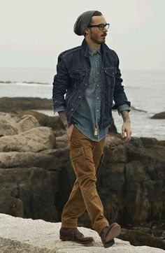 Bill Cunningham, Outfits Hombre, Mens Trendy Outfits, Dapper Gentleman, Mens Style Guide, Mens Fashion Urban, Levis Jacket, Urban Wear