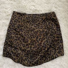 Buttery Smooth And Soft Cheetah Print Mini Skirt. Never Worn. Zara Brown Casual Mini Skirt, Casual Brown Zara Mini Skirt, Zara Brown Mini Skirt, Zara Brown Lined Skirt, Zara Lined Brown Skirt, Fitted Brown Zara Skirt, Zara Summer, Smocked Skirt, Blue Mini Skirt