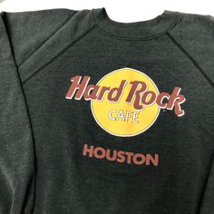 X Article is in very good vintage condition. Just has some spots on the front, and the black is faded. Measurements Chest: 50 Length:25.5 Sleeve Length:33 Los Angeles Sweatshirt, Rockabilly Shirts, Cafe Black, Streetwear Sweatshirt, Black Crewneck, Rock Cafe, Hard Rock Cafe, Cool Suits, Pullover Sweatshirts