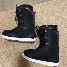 Never Worn Purple High-top Outdoor Boots, Shoes Brand, Winter Rain, Shoe Brands, Rain Boots, Brand New, Women Shoes, Boots, Purple