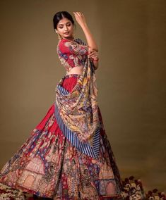 Pichwai Print Lehenga, Garba Fits, Object Images, Net Frocks, Black Saree Designs, Half Sari, Print Lehenga, Bridesmaid Photoshoot