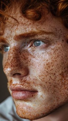 In the style of candid realism, a photo portrait depicts a guy adorned with several freckles on his face, emphasizing royalty free stock photo Freckles Reference, Unique People Faces, Freckles Boy, Cool Faces, Unusual Faces, Freckled Face, Ginger Boy, Beautiful Freckles