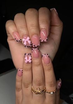 Birthday Short Nails, Baddie Short Nails, Short Cute Nail Designs, Short Nails Almond, Viral Nails, Gel Nails Diy, Simple Gel Nails, Summery Nails